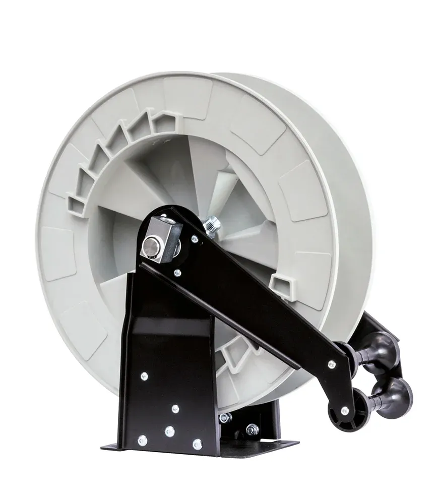 Avvolgitubo automatico Gartec a cassonetto chiuso, modello UA2151
