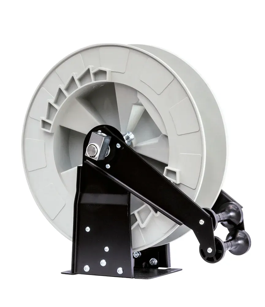 Avvolgitubo automatico Gartec a cassonetto chiuso, modello UA2152